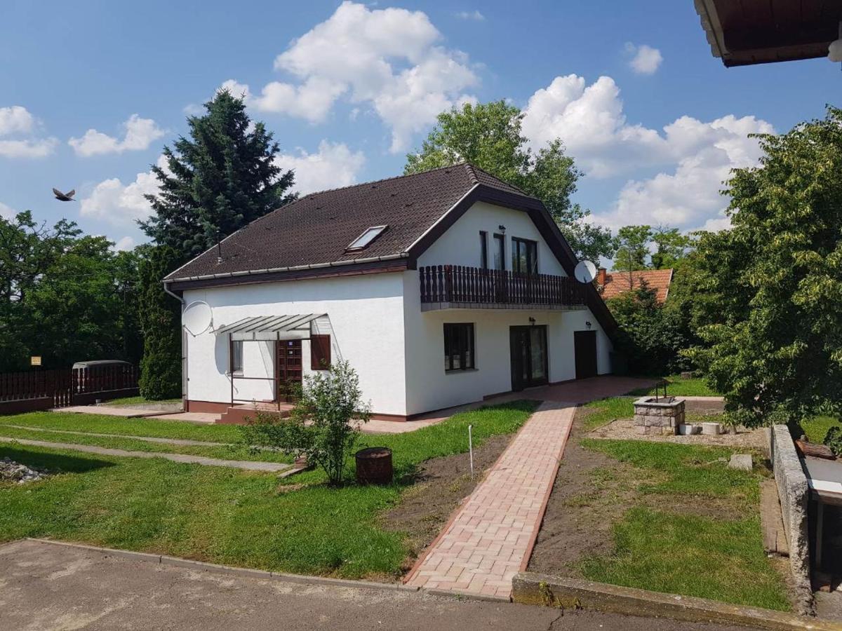 Czinege Vendeghaz - Nagy Haz Apartment Poroszlo Exterior photo